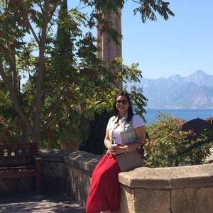 Meet your Posher, Sharmin